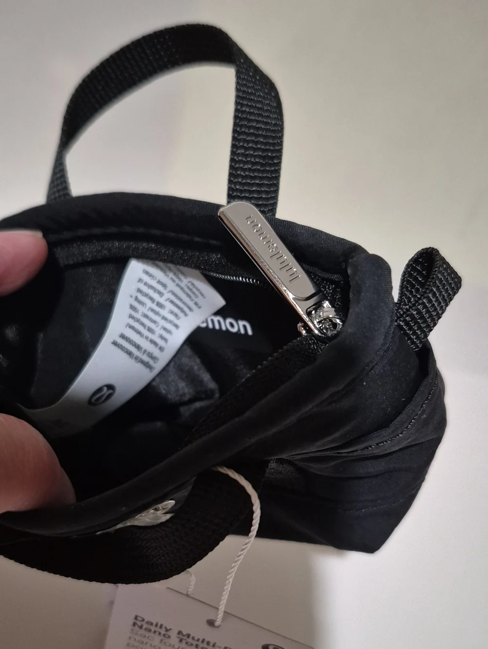 Lululemon Multi-Pocket Nano Tote KEY CHAIN